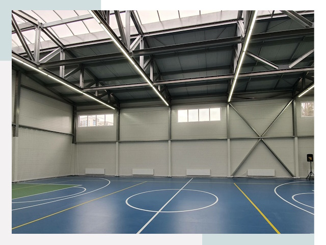 Строительство спортивных объектов от 610 руб в Саянск