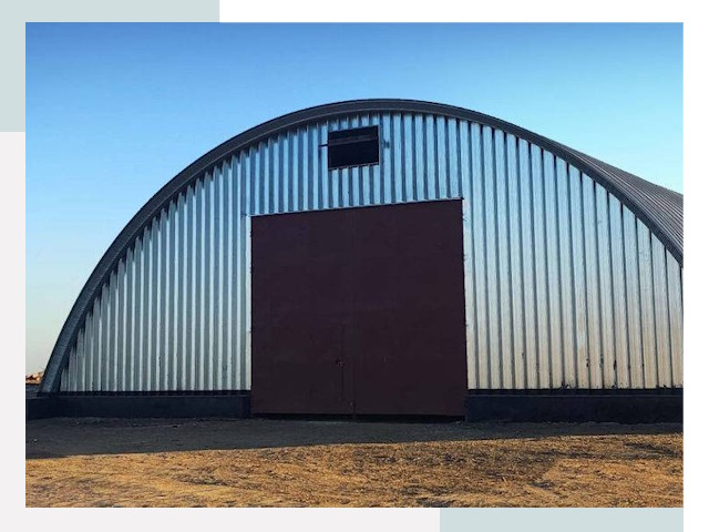 Арочные ангары в Саянске